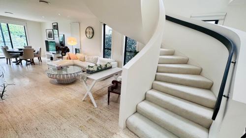 Benowa Apartment | Gold Coast Golf Course Villa