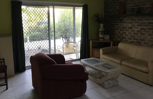 Nerang House | Gold Coast Nerang 99 House