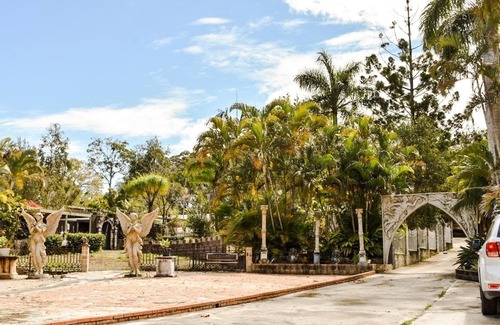 Nerang House | Gold Coast Nerang 99 House