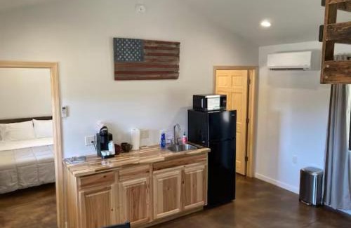 Custer House | Gold Valley Camp Cabin 4
