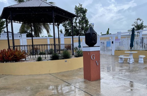 Cerro Gordo House | Gold VIllas Apartment Dorado Area