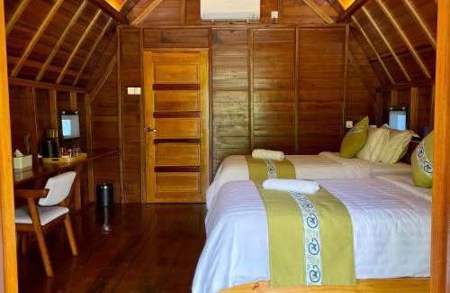Lubok Buaya Hotel | Golden Chenang Village
