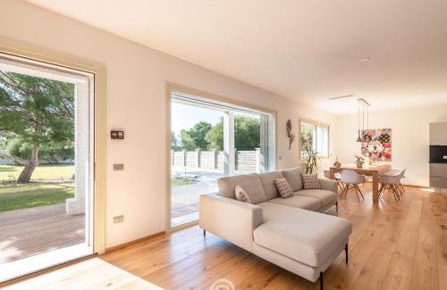 Porto Pino Villa | Golden Dunes Villa