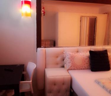 Mahikeng House | Golden Gate Guest House