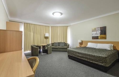 Hillvue Hotel | Golden Guitar Motor Inn