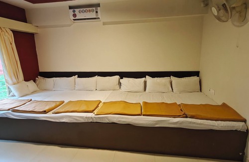 Tarikere Resort | Golden Hill Resort
