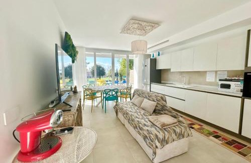 Isola Albarella Villa | Golden hour retreat lagoon view villa with pool