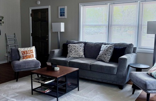 Brunswick Apartment | Golden Isles Getaway- Pet Friendly