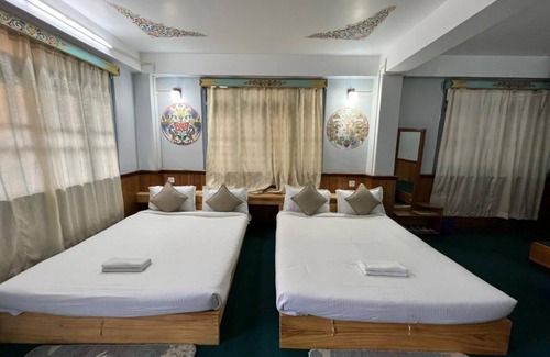 Lachen Hotel | Golden Kang Lachen