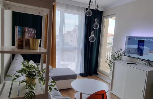 Ravda Apartment | Golden leaf, swimming pool view