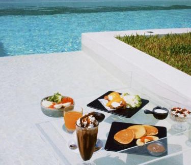 Bophut Hills House | Golden Palm Pool Villa near Fishermans Village