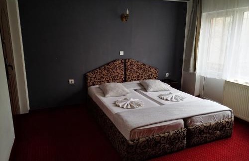 Tirgu Jiu House | Golden Pension