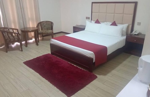 Homa Bay Hotel | Golden Rays Resort
