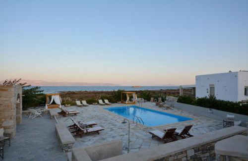 Chrissi Akti Villa | Golden Sea Villas