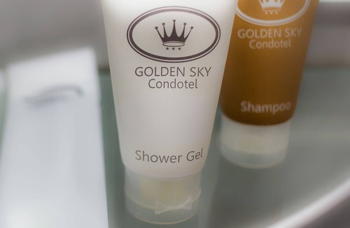 Muarakarang Hotel | Golden Sky Condotel
