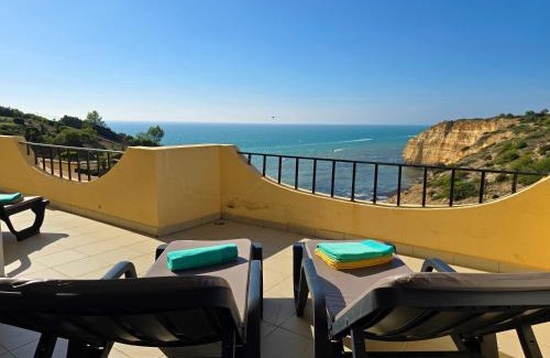 Vale de Centianes Apartment | GOLDEN SUN - Sunny Balcony, Sea View, Beach, AC