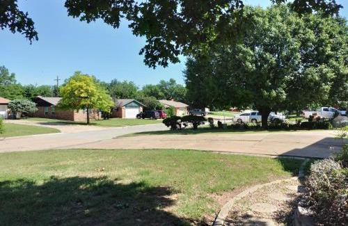 Lawton House | Golden Sunflower's Apt E