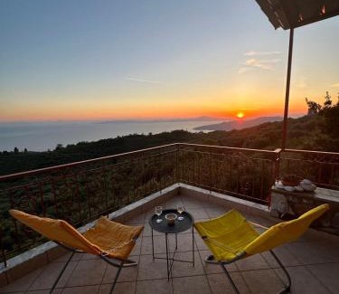 West Mani Villa | Golden Sunset Villa