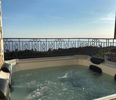 West Mani Villa | Golden Sunset Villa