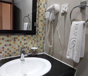Awka Hotel | Golden Tulip Crown Prince Hotel, Awka