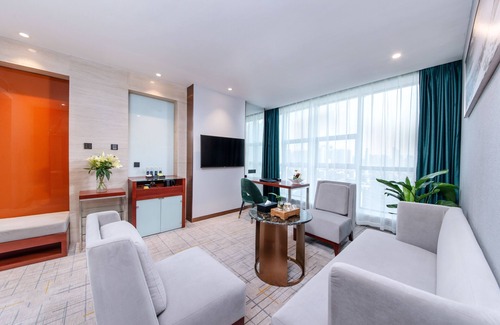 Han Yang Hotel | Golden Tulip Wuhan Wangjiawan