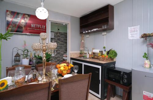Malolos City Apartment | Golden V Grandeuria Unit E