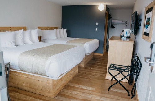Golden Hotel | Golden Village Lodge