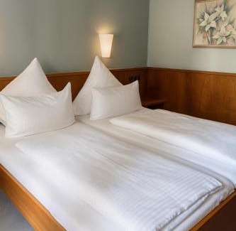 Bonames Hotel | Goldene Gerste