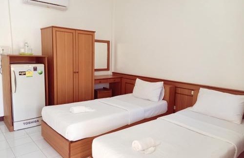 Ban Du Hotel | Goldenville