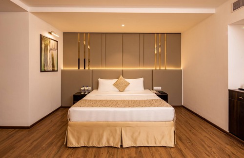 Gandhi Nagar Hotel | Goldfinch Hotel Bangalore