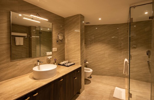 Gandhi Nagar Hotel | Goldfinch Hotel Bangalore
