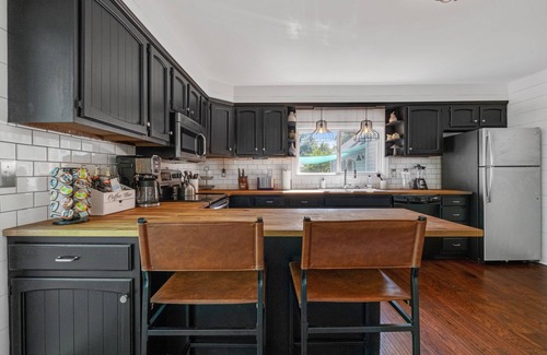 Merriam House | Goldfinch - Large Home + Walkable + Fire Pit
