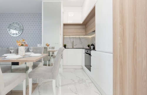 Wola Apartment | Goleszowska 1 | Stylish Apartment | Parking