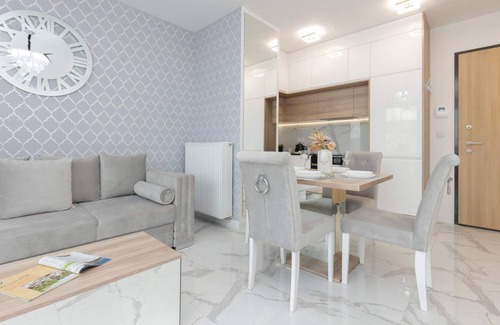 Wola Apartment | Goleszowska 1 | Stylish Apartment | Parking