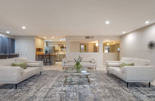 Tucson House | Golf/4 BR 3 BA/Guest Suite/Fenced/East