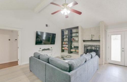 Barker House | Golf and Get Outside - Family Home in Houston!