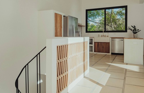Samara Villa | Golf Cart Included ~ Mediterranean/Moroccan Design ~ 5’ Beach~ Salt-Water Pool