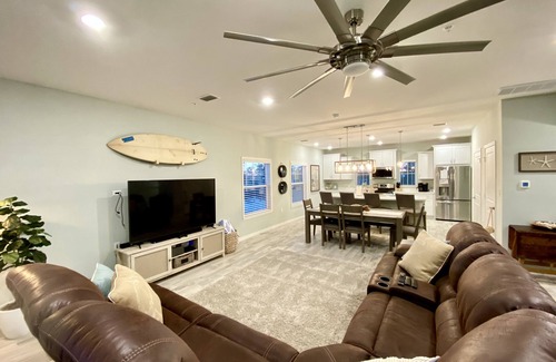 Ono Island House | GOLF CART INCLUDED! Regal Seagull 3bd/3ba Townhouse | Gated Beach/Golf Community