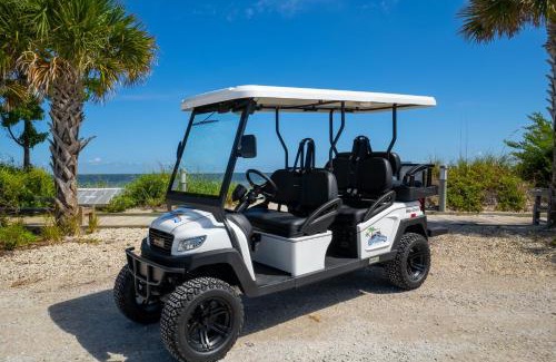 Anna Maria House | Golf Cart included! Short walk to the Beach on the Peaceful North End