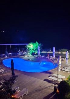Kavarna Apartment | Golf Coast Boutique Studio with sea view