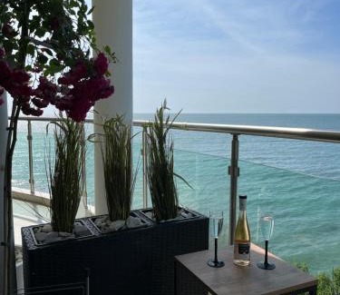 Kavarna Apartment | Golf Coast Boutique Studio with sea view