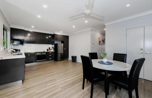 Rosslea Apartment | Golf Course Haven