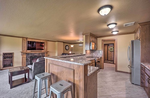 Afton Condo | Golf Course & Lake Views: Cozy Afton Condo!