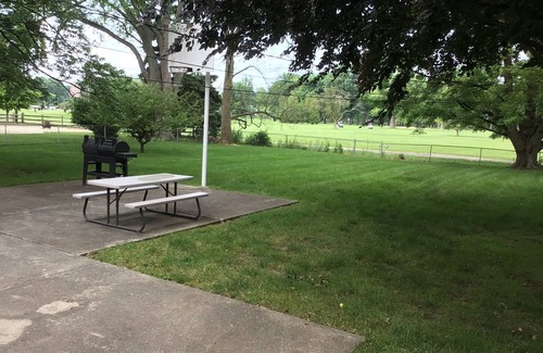 Toledo House | Golf Course Vacation Home