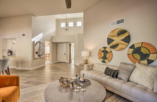 Surprise House | Golf Course View, Community Perks Surprise Home
