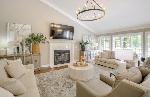 Hot Springs Village House | Golf Course View Elegant Hot Springs Village Home