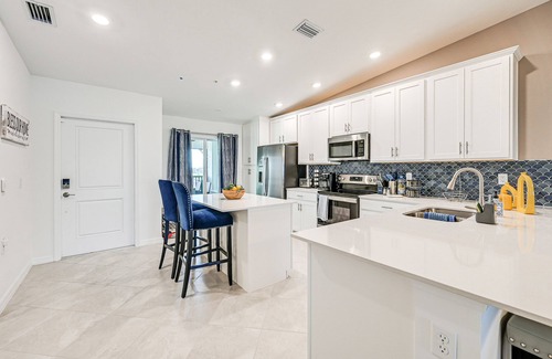 Immokalee Condo | Golf Course View & Screened Patio: Ave Maria Condo
