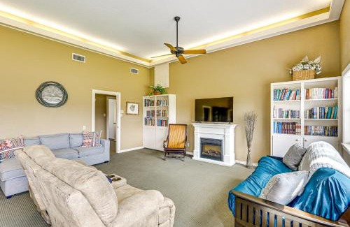 Salado Apartment | Golf Course Views Family Home with Yard in Salado!