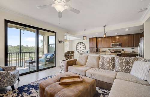 Braden River Condo | Golf Enthusiast's Paradise - Private Condo, Heated Pool, Tennis, Fitness Center, Gated Community!