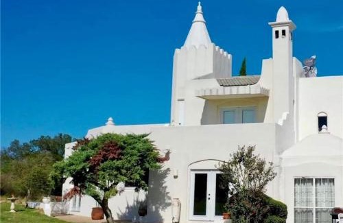 Horseshoe Bay West Villa | Golf Front Hill Country Villa by Famous Architect
